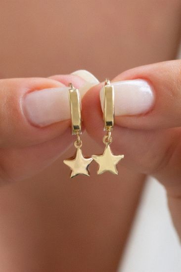 "Altın Yıldız Küpe, 1,64 gram, Goldium ustalığı ve Altın Yıldız Küpe modeli ile uzun ömürlü kullanım sağlar