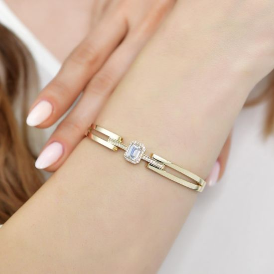 "14 Ayar Altın Baget Kelepçe Bilezik, 8,79 gram, Goldium ustalığı ve Altın Bilezik modeli ile uzun ömürlü kullanım sağlar