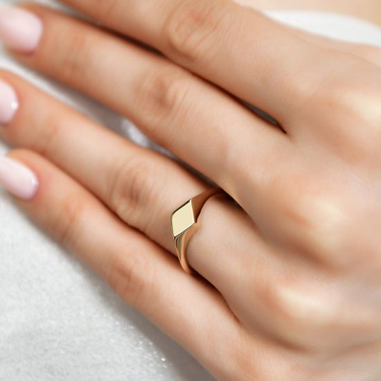 "14 Ayar Altın Baklava Model Yüzük, 1,33 gram, Goldium ustalığı ve Altın Yüzük modeli ile uzun ömürlü kullanım sağlar