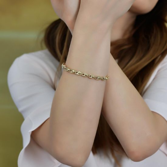 "14 Ayar Altın İç İçe Zincir Bileklik, 8,27 gram, Goldium ustalığı ve Altın Bileklik modeli ile uzun ömürlü kullanım sağlar
