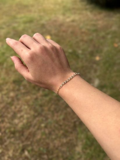 "Halka Detay Kelebek Zincir Bileklik, 1,11 gram, Goldium ustalığı ve Altın Bileklik modeli ile uzun ömürlü kullanım sağlar