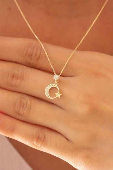 "Zarif Ay Yıldız Model Altın Kolye, 1,57 gram, Goldium ustalığı ve Altın Yıldız Kolye modeli ile uzun ömürlü kullanım sağlar